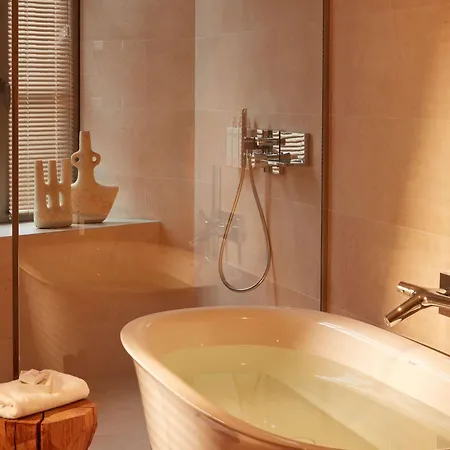 Mondrian Les Carmes 5* 波尔多