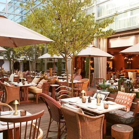 Mondrian Les Carmes 酒店